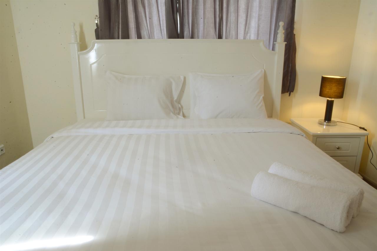3Br Grand Palace With Private Bathtub By Travelio ジャカルタ エクステリア 写真